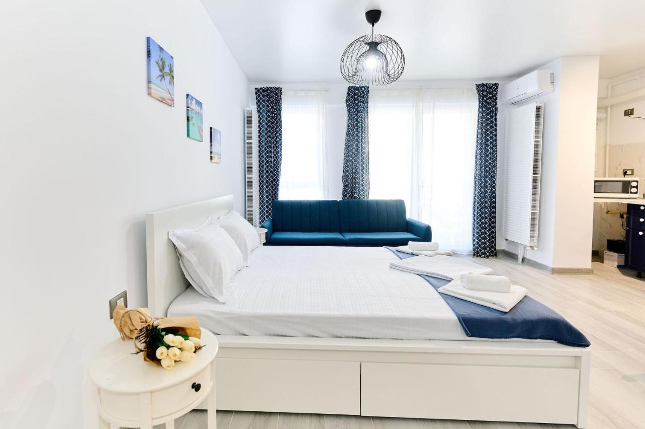 Апартаменты Studioul De La Mare Nord10 -Free Pool & Playground Мамая Экстерьер фото